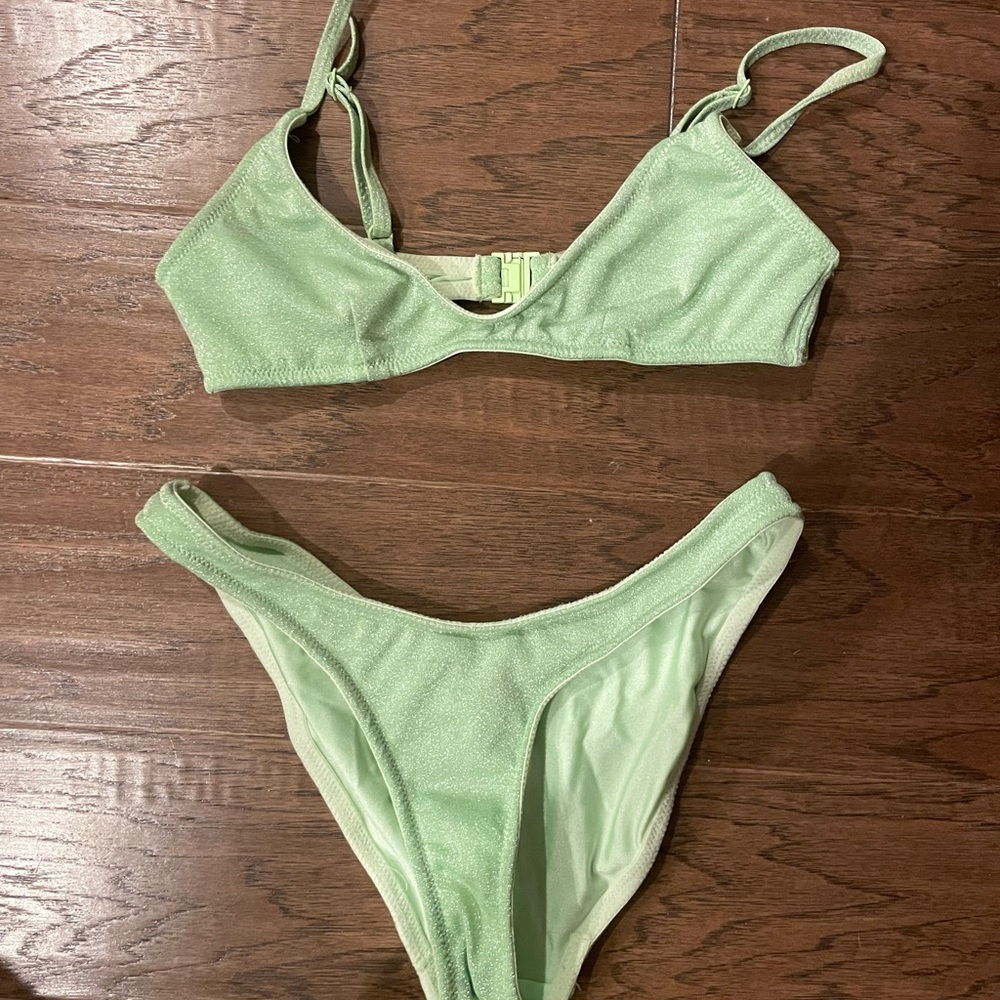 Triangl bikini size Xs